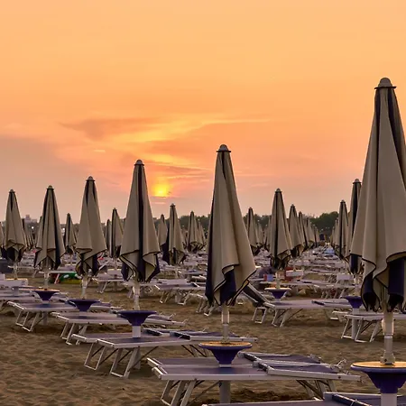 Peaceful Flat Next To The With Balcony Bibione