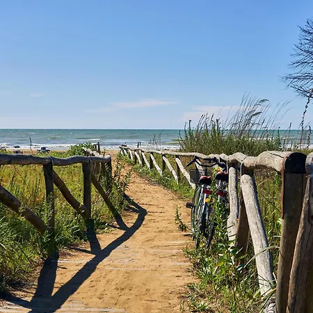 Peaceful Flat Next To The With Balcony Bibione