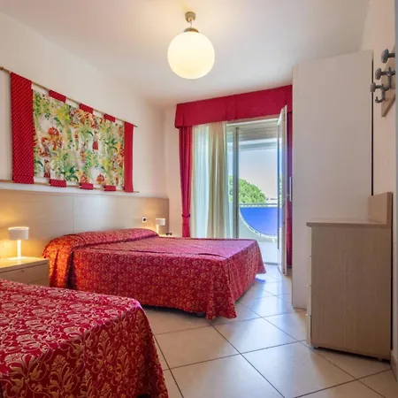 Peaceful Flat Next To The With Balcony * Bibione