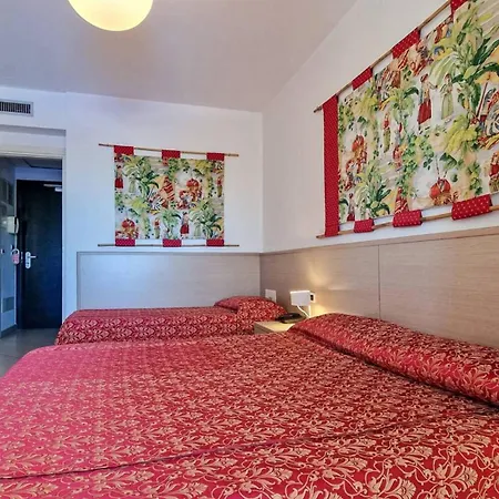 Apartamento Peaceful Flat Next To The With Balcony Bibione
