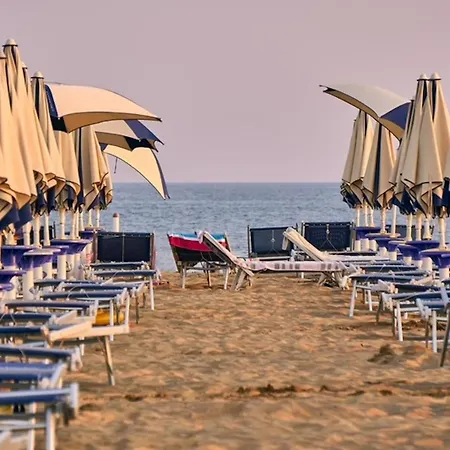 Lejlighed Peaceful Flat Next To The With Balcony Bibione